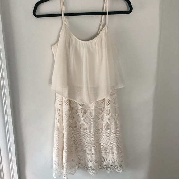 Off white dress - Picture 2 of 2